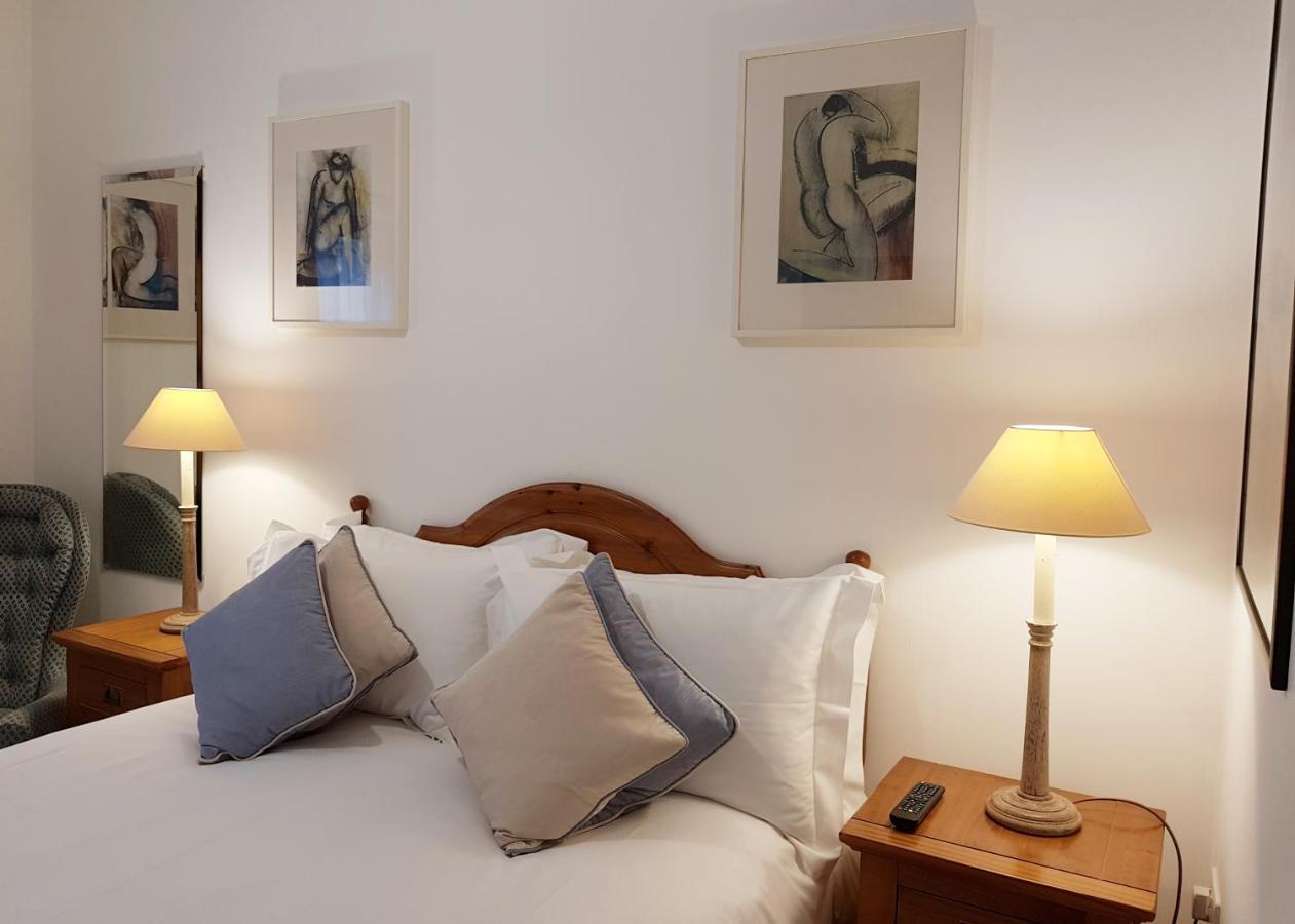 Chy Bre Bed & Breakfast Труро Екстериор снимка